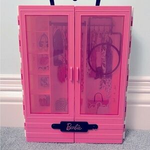 Barbie Ultimate Fashionista Hot Pink Storage Clothing Closet Carrying Case